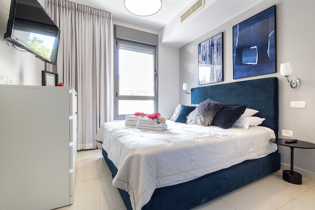 ハラヴ アガン 12 - イズレンタルズ