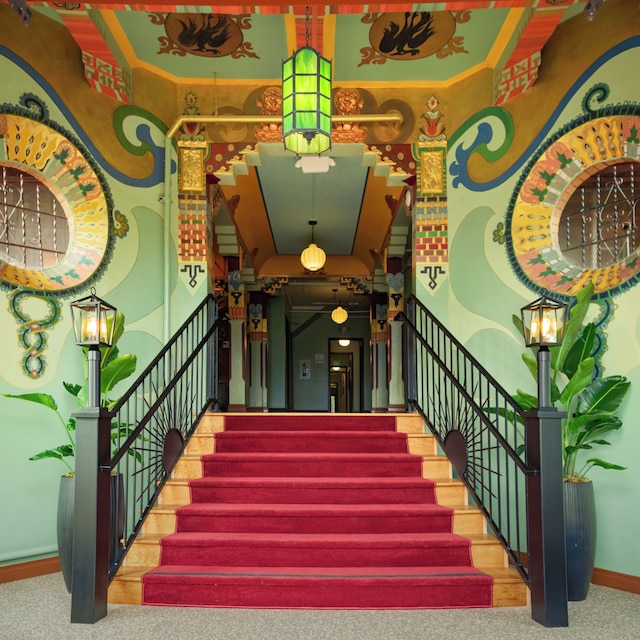 ザ ニルヴァーナ アパートメント ホテル