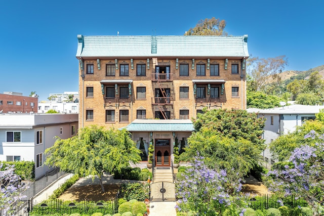 ザ ニルヴァーナ アパートメント ホテル