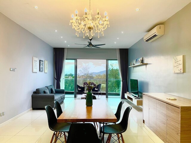 キャピタル O 90986 ザ ロフトレジデンス