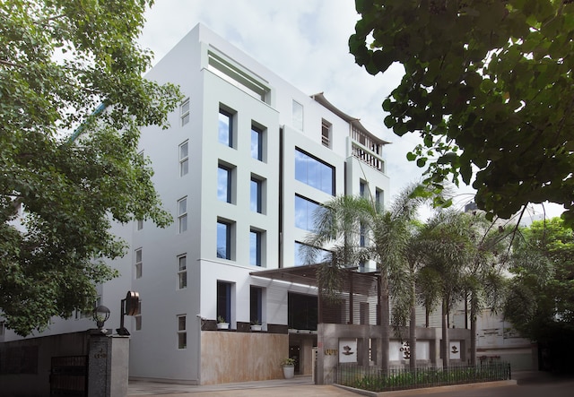 ホテル 44 オアシス