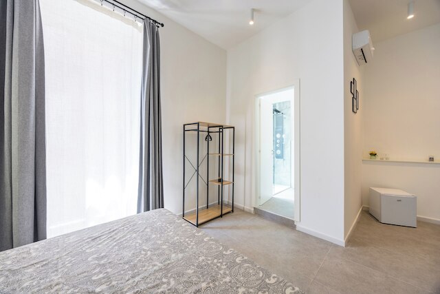 ネフェル アパートメンツ