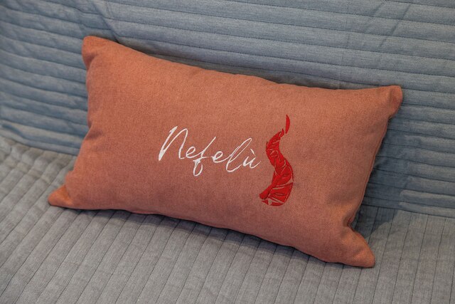 ネフェル アパートメンツ