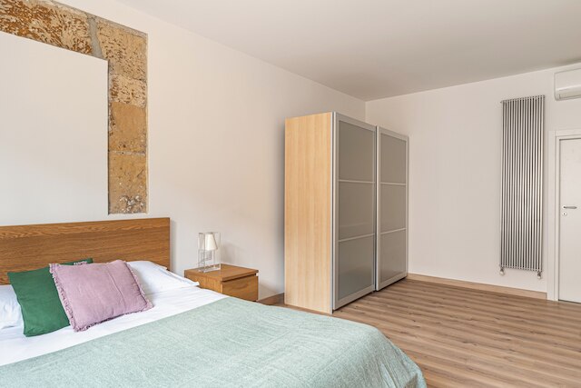 ナイス アパートメント ニア ピアッツァ カルサ