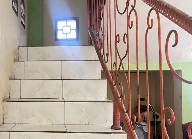 SPOT ON 93997 スタンガス コスト