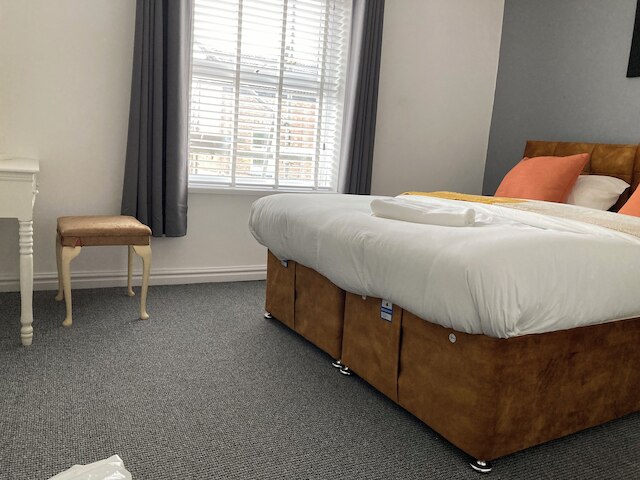 コージー アンド セントラル シティ アパートメント イン リバプール