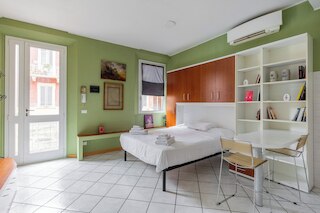 スタジオ カラリ アッレ ムーラ