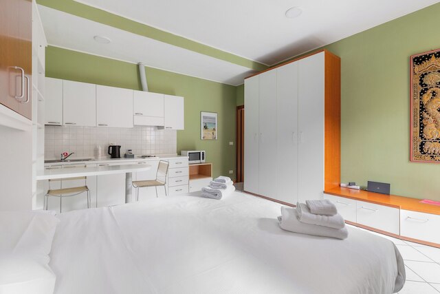 スタジオ カラリ アッレ ムーラ