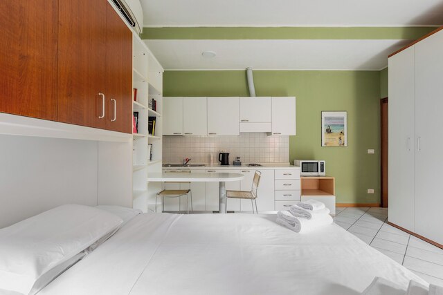 スタジオ カラリ アッレ ムーラ