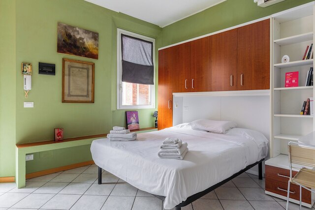 スタジオ カラリ アッレ ムーラ