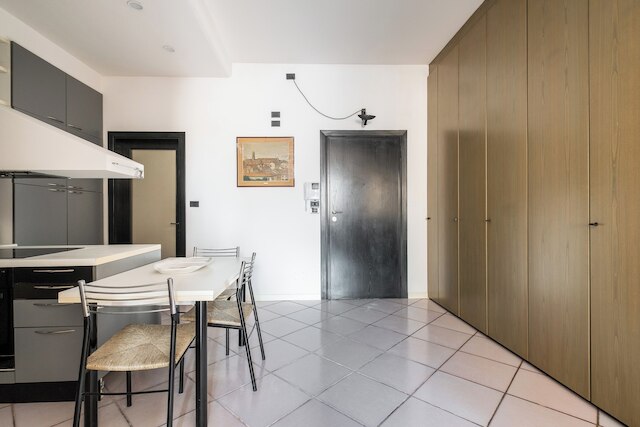 アパルタメント フサリ ア ピアッツァ マッジョーレ