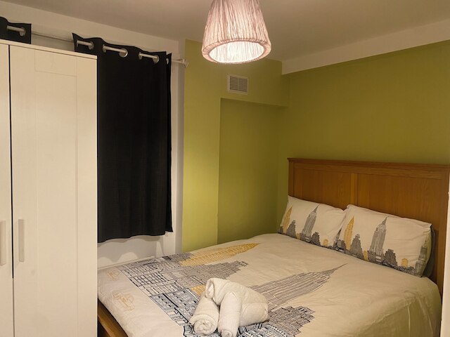 ラグジュリアス エンタイア ホーム、レスター スクエア、コベント ガーデン、トッテナム コート ロード