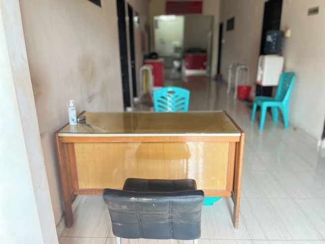 SPOT ON 94001 スリ レジデンス