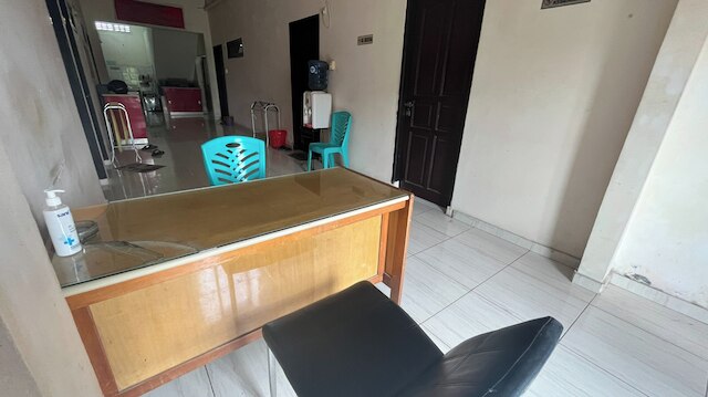 SPOT ON 94001 スリ レジデンス