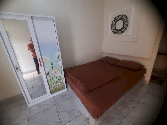 ホテル O JM ゲストハウス 2 ニア スタシウン カラワン