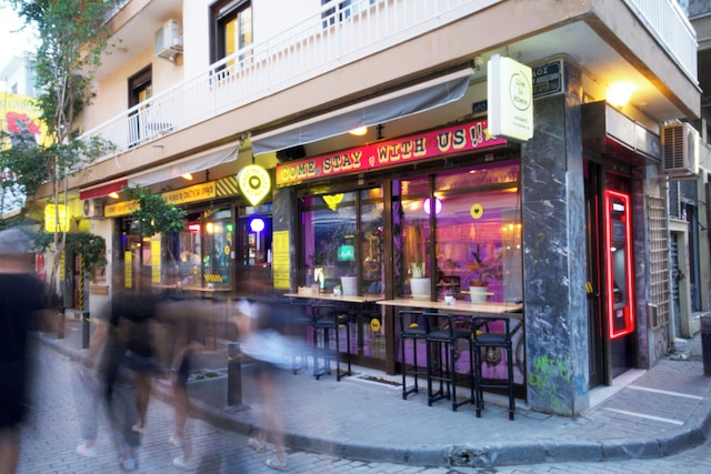 ライブインアテネ、アワーファーストラブ #01