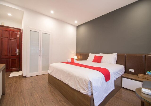 クイーンズ ホテル