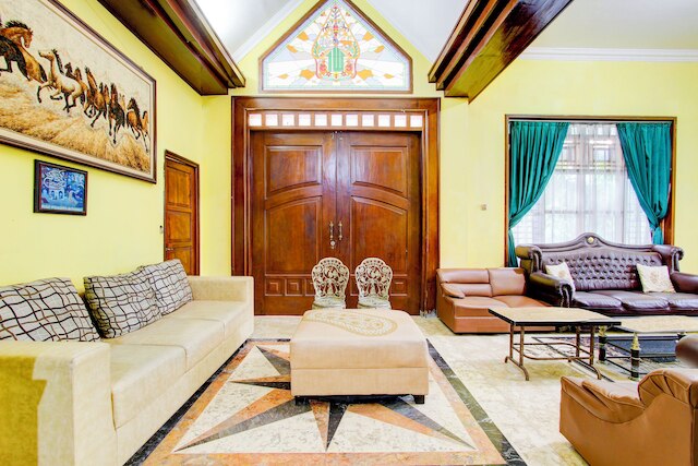 オテル O ホームステイ ンダレム カデマンガン