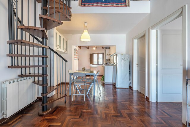 カーサ パテルノストロ コン ビスタ パノラミカ