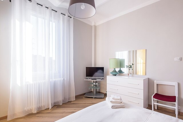 ナヴィレ ファミリー アパートメント