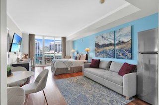 グラマラス ベイ ビュー スタジオ イン ザ グローブ