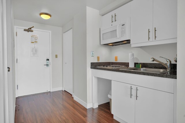 グラマラス ベイ ビュー スタジオ イン ザ グローブ