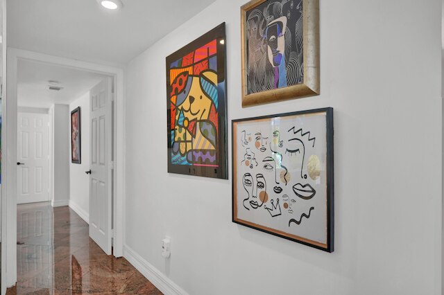 トリートップ リトリート コージー 2 ベッドルーム イン グローブ