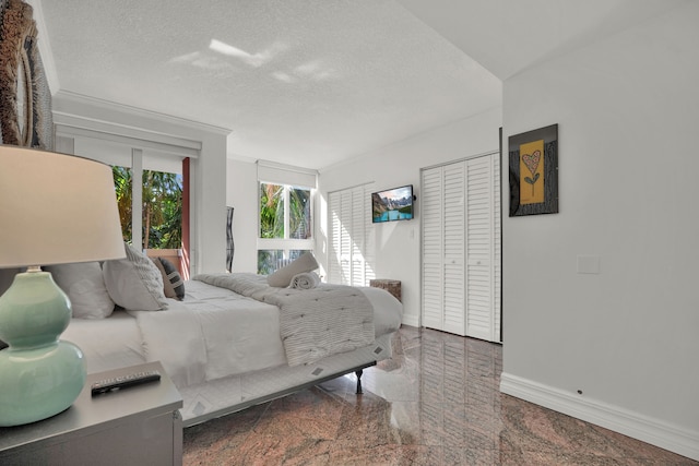 トリートップ リトリート コージー 2 ベッドルーム イン グローブ