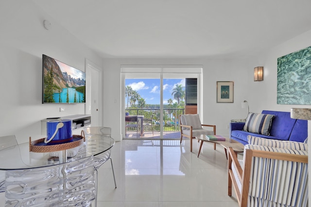 ゴージャス スペーシャス 2ベッド ベイビュー アパートメント