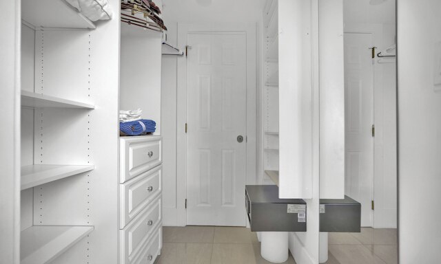 ゴージャス スペーシャス 2ベッド ベイビュー アパートメント