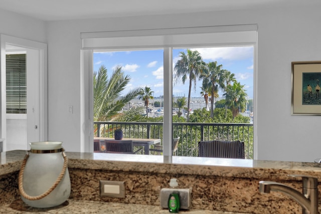 ゴージャス スペーシャス 2ベッド ベイビュー アパートメント