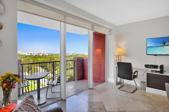 モダン ベイ ビュー ウィズ フリー パーキング