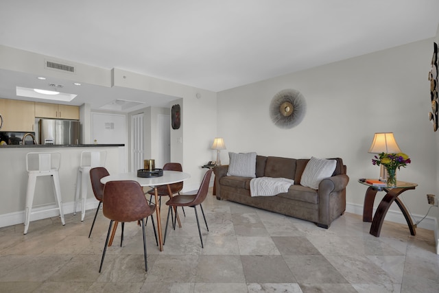 モダン ベイ ビュー ウィズ フリー パーキング