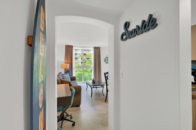 リラクシング コンド ウィズ フリー パーキング