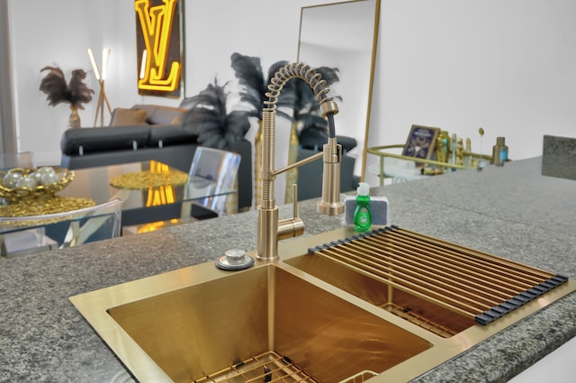 ゼウスサンクチュアリインブリッケルマイアミ