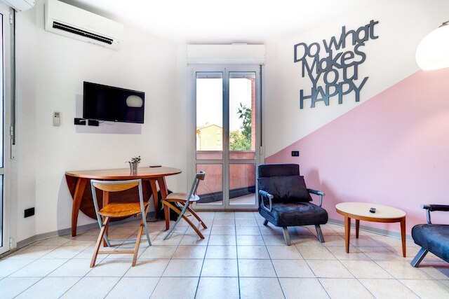 マッサレンティ 14 ア ポルタ サン ヴィターレ