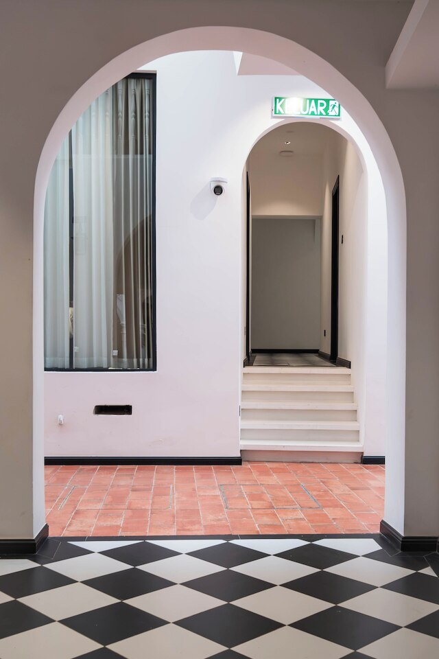 レスト コレクション レッドハウス メラカ