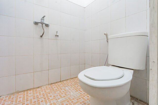 OYO ライフ 94040 アグン ホーム ステイ