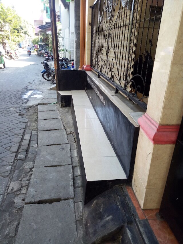 オテル O ホームステイ ルングク シャリア