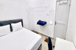 OYO 94046 タマンサリ パノラミック アパートメント バイ エーダブリュー