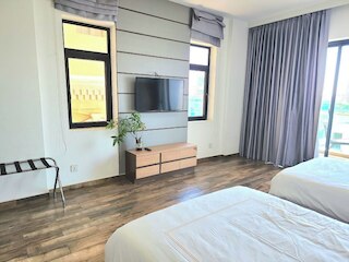 CHICHILL ホテル リバーサイド