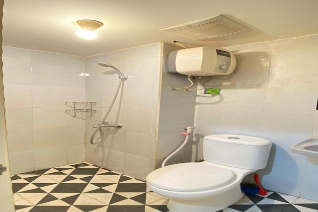 OYO 94024 セントラランド カラワン バイ アスウィン ニア ワンダーランド ワーターパーク