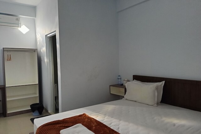 オテル O コスト パク ダハラン ニア モダン エステート