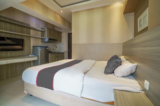 OYO 94052 アパートメント ゲートウェイ チカダス バイ グリング プロパティ