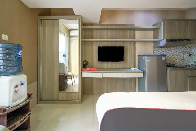 OYO 94052 アパートメント ゲートウェイ チカダス バイ グリング プロパティ