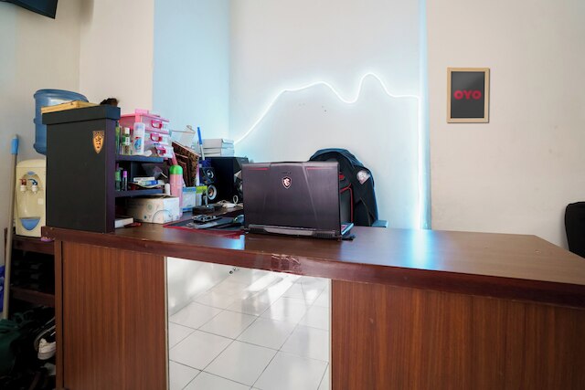 OYO 94052 アパートメント ゲートウェイ チカダス バイ グリング プロパティ