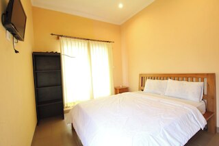 キャピタル O 94011 ビンハリ ゲストハウス