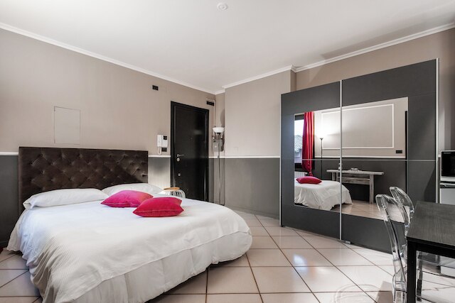 スタジオ フサリ ア ピアッツァ マッジョーレ