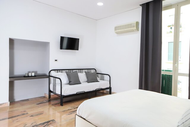 モダンアパートメント アット ピアッツァ デル ジェズ