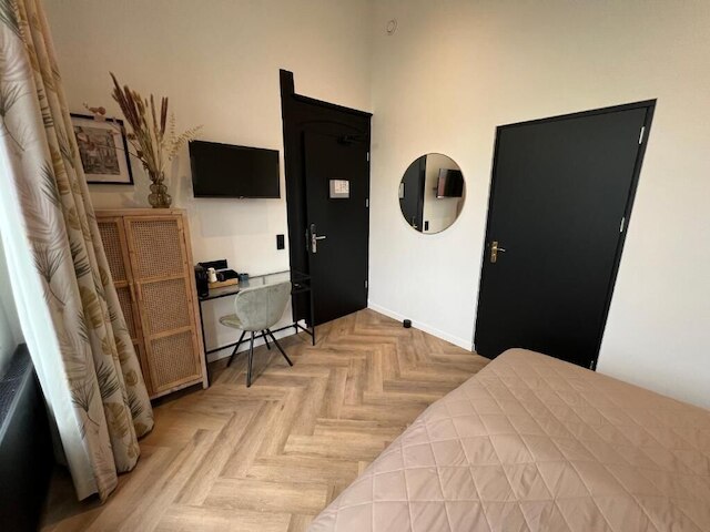 ボティーク ホテル デ カデ ザーンダム アムステルダム